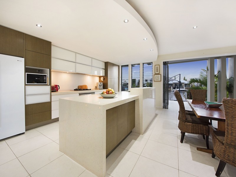 6 Columba Place, Pelican Waters QLD 4551