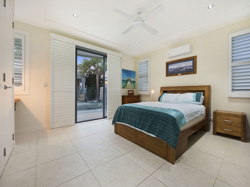 6 Columba Place, Pelican Waters QLD 4551