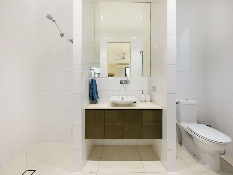 6 Columba Place, Pelican Waters QLD 4551