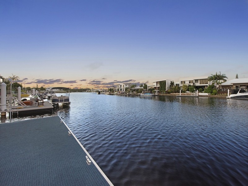 6 Columba Place, Pelican Waters QLD 4551