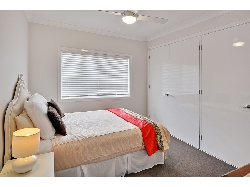 33 The Dales Crescent, Little Mountain QLD 4551