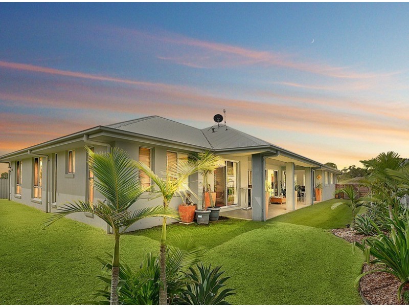 33 The Dales Crescent, Little Mountain QLD 4551