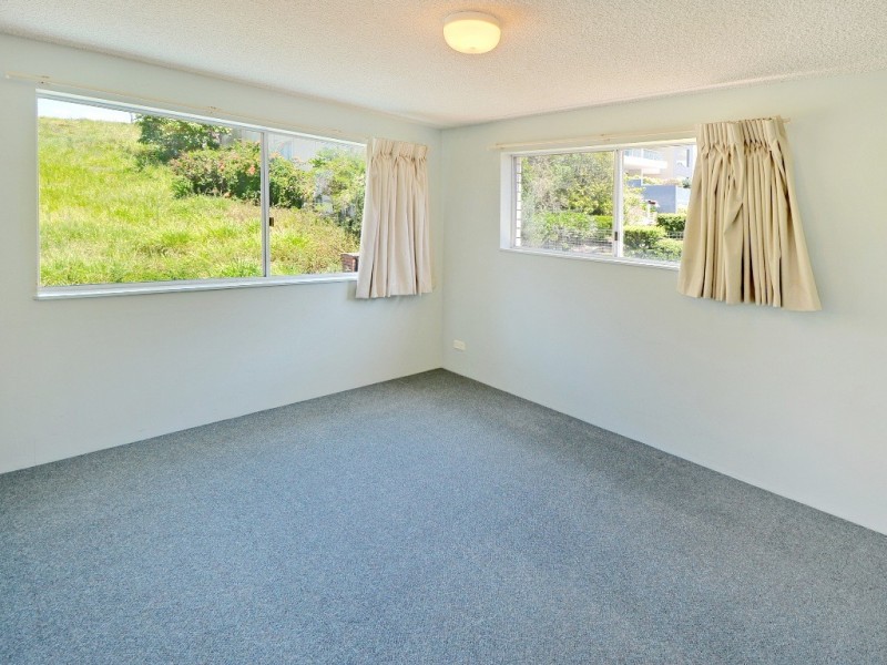 Unit 4 ‘Pacific Cove’ 2 Upper Gay Tce, Kings Beach QLD 4551