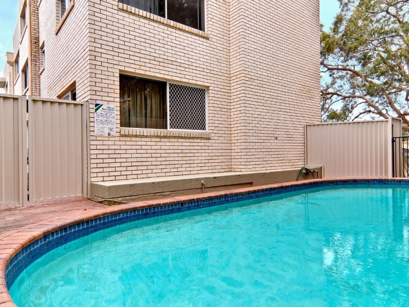 Unit 4 ‘Pacific Cove’ 2 Upper Gay Tce, Kings Beach QLD 4551