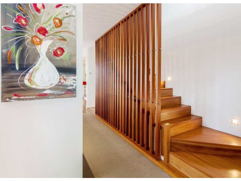 1 Dicky Beach Close, Dicky Beach QLD 4551