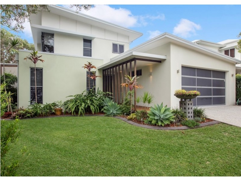 1 Dicky Beach Close, Dicky Beach QLD 4551