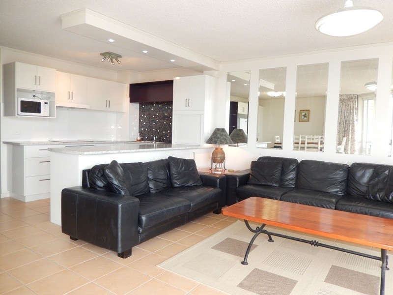 Unit 11 ‘Edmund Shores’ 58 Edmund St, Kings Beach QLD 4551