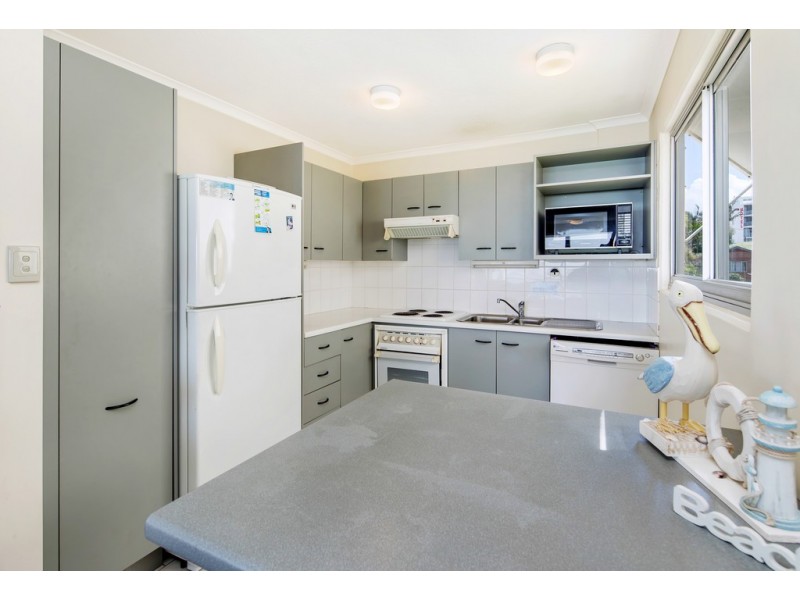 Unit 4 ‘Pumicestone Quays’ 22 Maloja Avenue, Caloundra QLD 4551