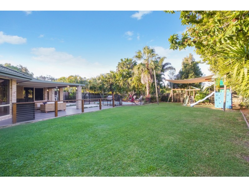 19 Phar Lap Court, Little Mountain QLD 4551