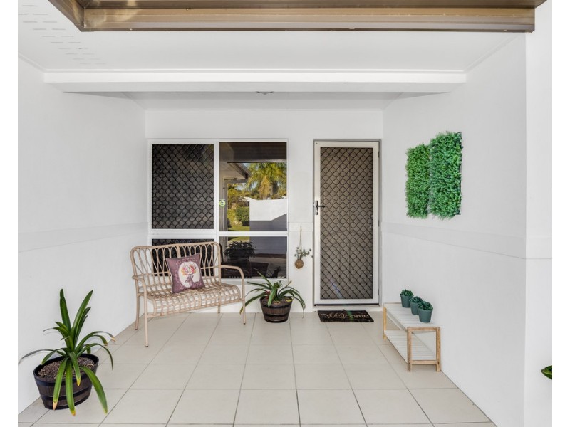15 Birrobeen Street, Little Mountain QLD 4551
