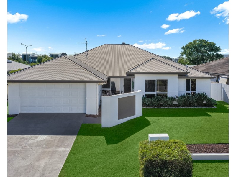 15 Birrobeen Street, Little Mountain QLD 4551