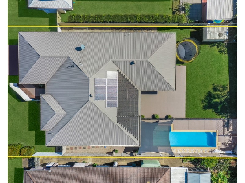 15 Birrobeen Street, Little Mountain QLD 4551