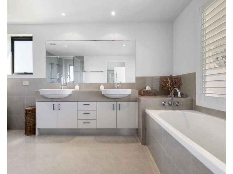 Unit 18/50 King Street, Kings Beach QLD 4551