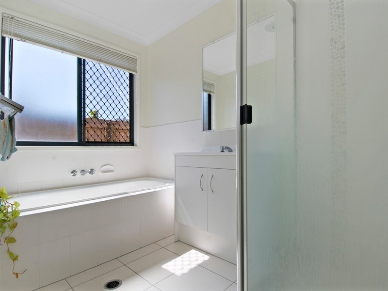 15 Northbrook Street, Caloundra West QLD 4551