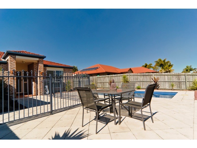 3 Hereward Street, Pelican Waters QLD 4551