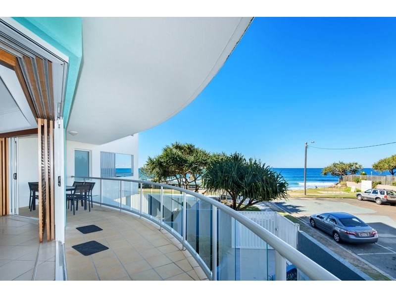 Unit 23 ‘Rolling Surf Resort’ 8 Levuka Avenue, Kings Beach QLD 4551