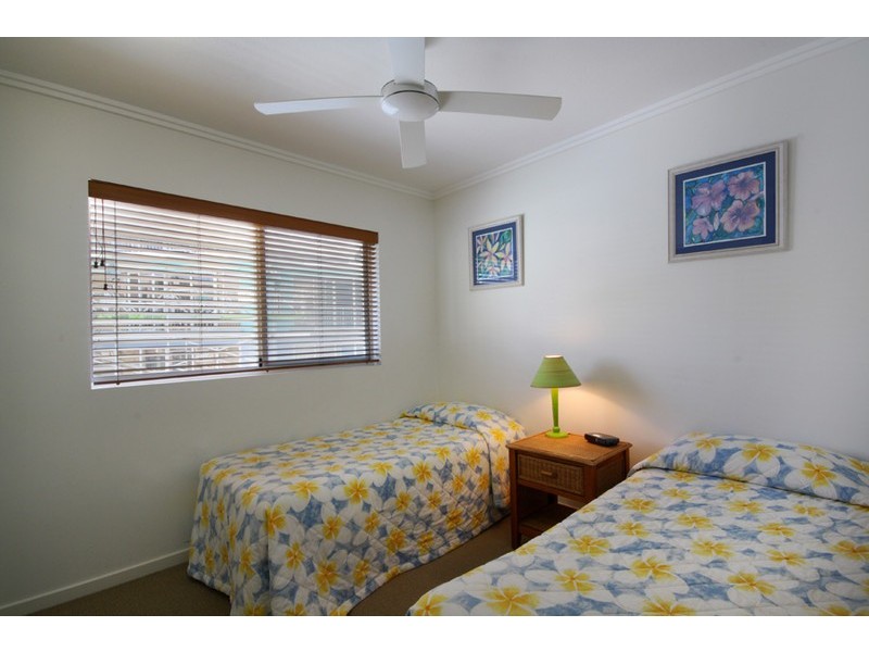 Unit 23 ‘Rolling Surf Resort’ 8 Levuka Avenue, Kings Beach QLD 4551