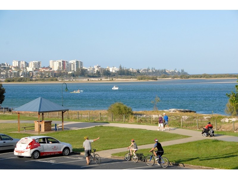 45 Esplanade, Golden Beach QLD 4551