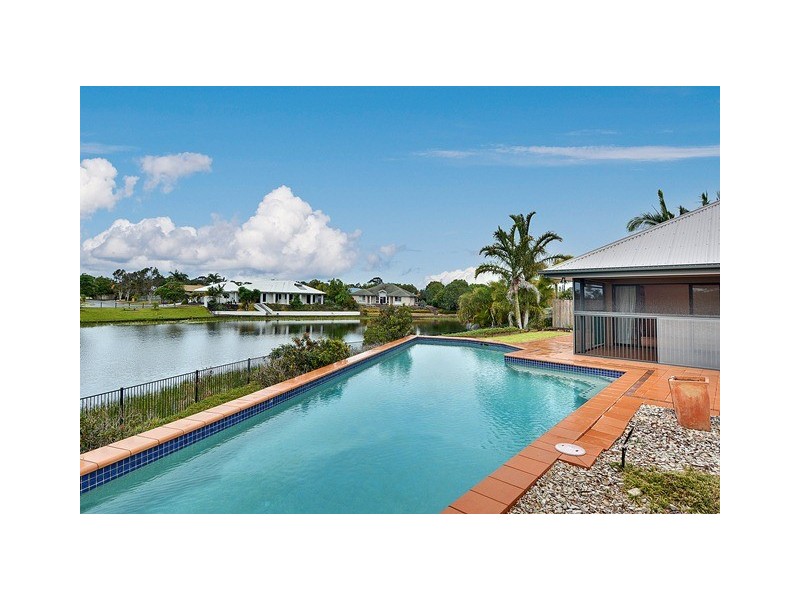 28 Wallaby Circuit, Pelican Waters QLD 4551
