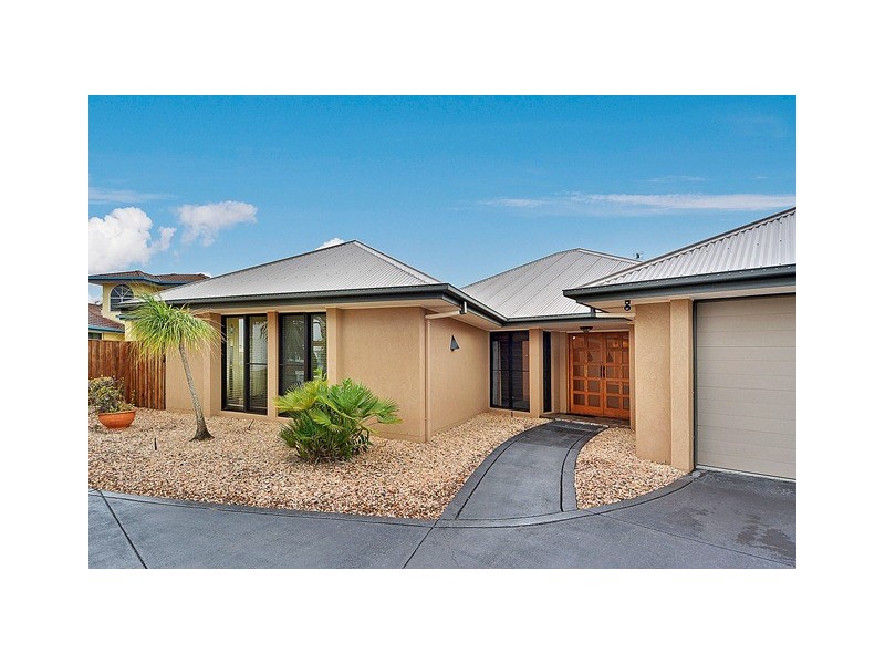 28 Wallaby Circuit, Pelican Waters QLD 4551