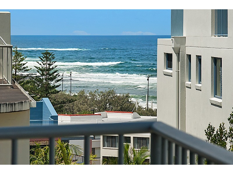 Unit 8 ‘Kings Manor’ 7 Mahia Terrace, Kings Beach QLD 4551