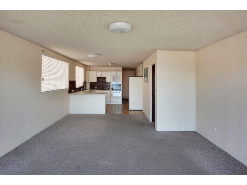 Unit 1 ‘Berolina’ 13 Ormonde Terrace, Kings Beach QLD 4551