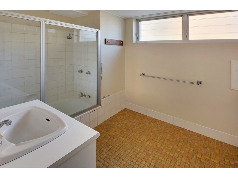 Unit 1 ‘Berolina’ 13 Ormonde Terrace, Kings Beach QLD 4551