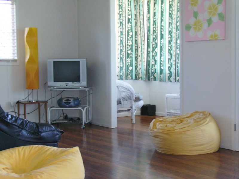 6 Bombala Terrace, Caloundra QLD 4551