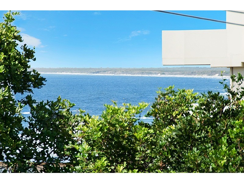 Unit 2 ‘Moreton Sands’, 10 Dingle Avenue, Caloundra QLD 4551