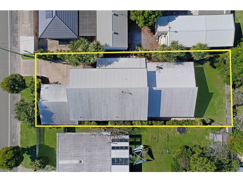 77 Westminster Avenue, Golden Beach QLD 4551