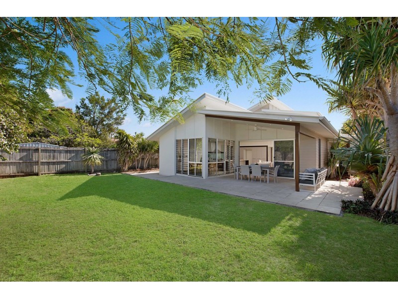 77 Westminster Avenue, Golden Beach QLD 4551