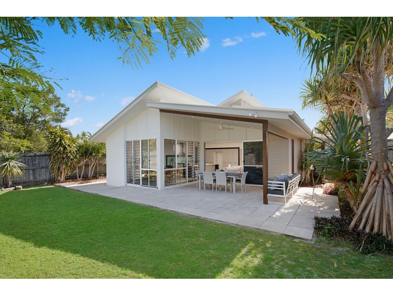 77 Westminster Avenue, Golden Beach QLD 4551