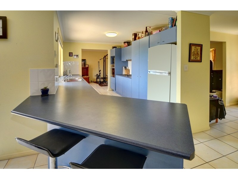 27 Discovery Drive, Little Mountain QLD 4551