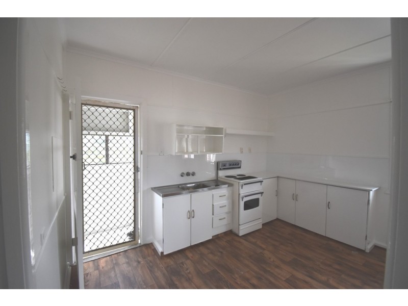 2/29 Kennedy Parade, Golden Beach QLD 4551