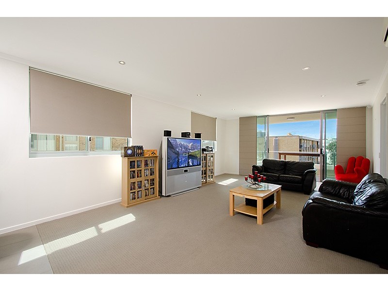 Unit 3 ‘Kings Palazzo’, 4-6 Orvieto Terrace, Kings Beach QLD 4551