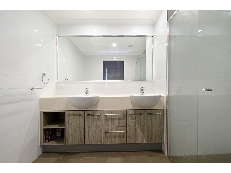 Unit 3 ‘Kings Palazzo’, 4-6 Orvieto Terrace, Kings Beach QLD 4551