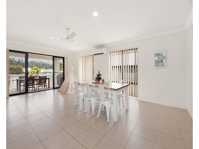 5 Whitebeech Street, Meridan Plains QLD 4551