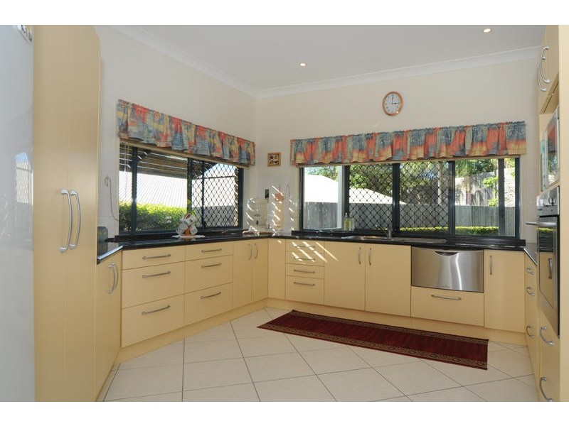 9 The Parkway, Aroona QLD 4551