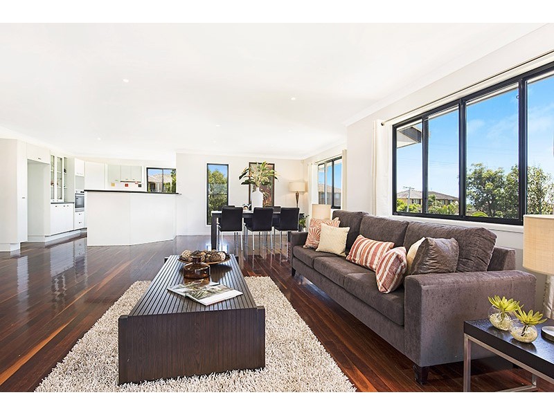 3 Coonowrin Street, Dicky Beach QLD 4551