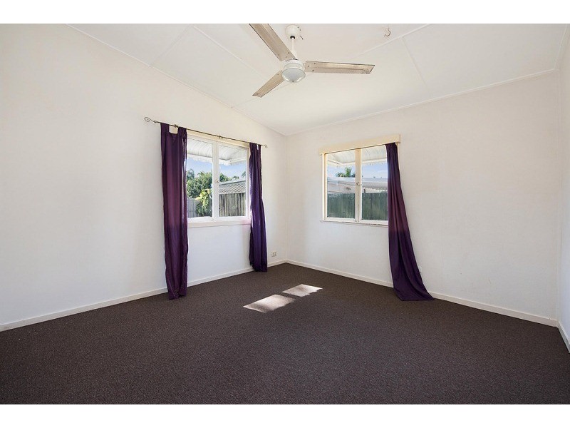 106 Taylor Avenue, Golden Beach QLD 4551