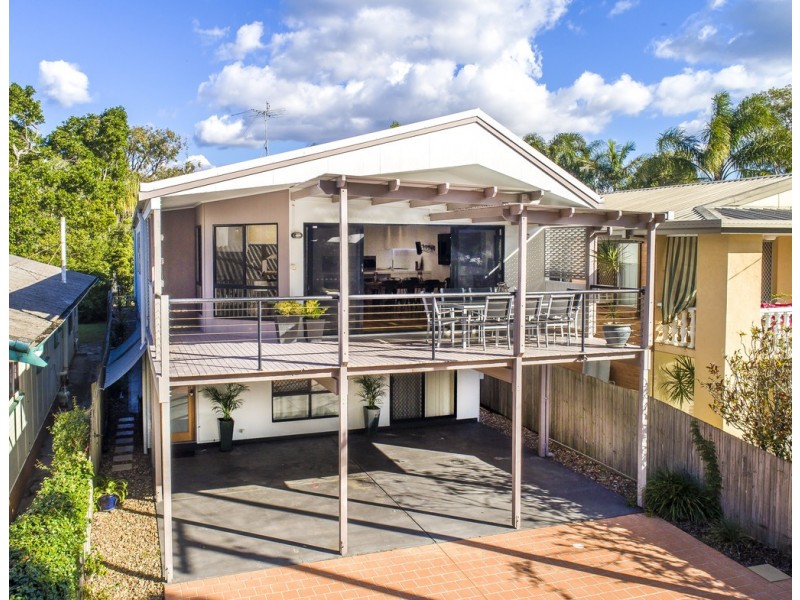 24 Kingsford Smith Parade, Moffat Beach QLD 4551
