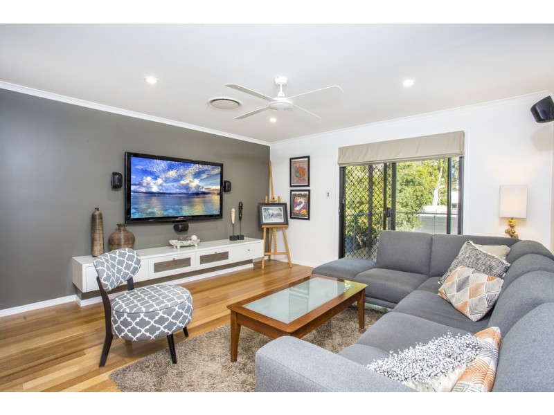24 Kingsford Smith Parade, Moffat Beach QLD 4551