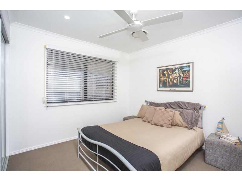 24 Kingsford Smith Parade, Moffat Beach QLD 4551