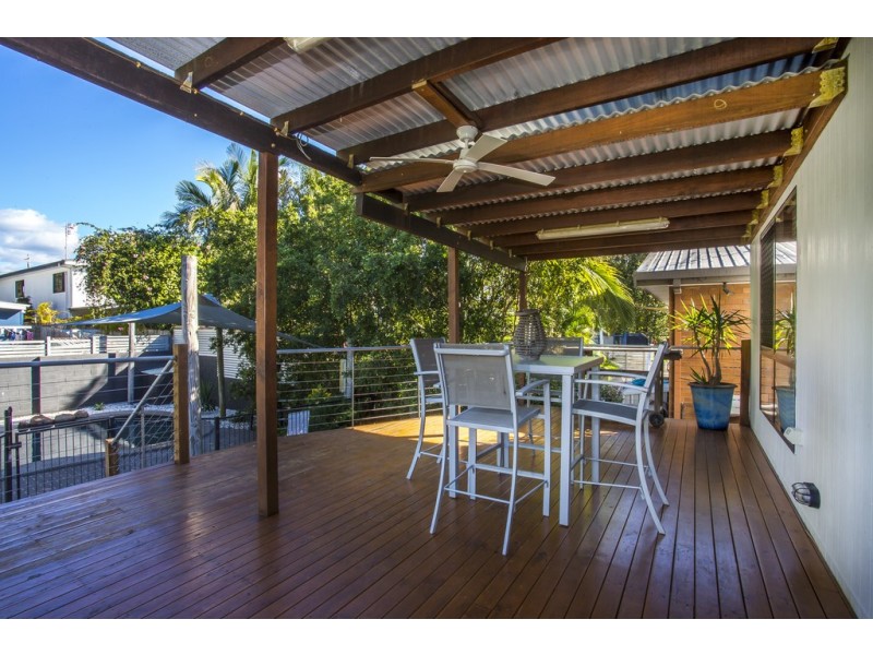 24 Kingsford Smith Parade, Moffat Beach QLD 4551