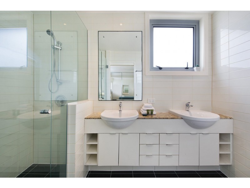 Unit 15/2 Merrima Avenue, Kings Beach QLD 4551