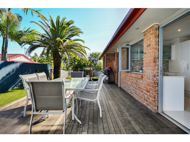 46 Enfield Crescent, Battery Hill QLD 4551