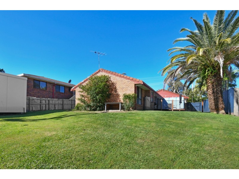 46 Enfield Crescent, Battery Hill QLD 4551