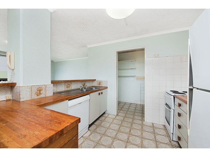 Unit 7 ‘Seamist Lodge’ 14 Levuka Avenue, Kings Beach QLD 4551