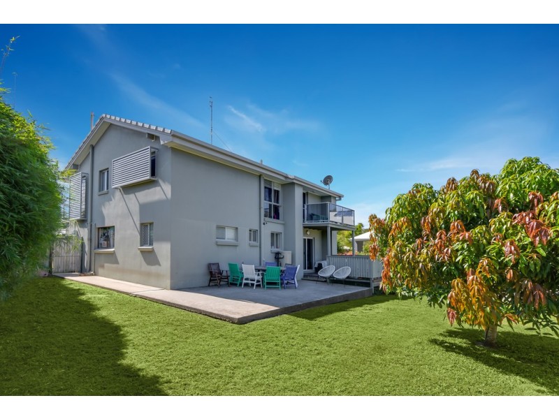 8 Teewah Street, Dicky Beach QLD 4551