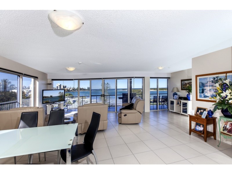 Unit 19 ‘Sails Resort’ 3 Landsborough Parade, Golden Beach QLD 4551